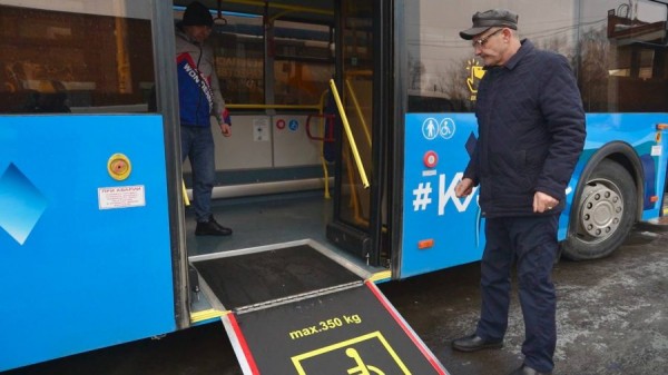 В Кузбасс поступила последняя партия синих автобусов