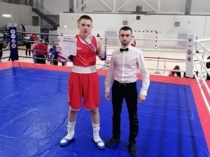 В Междуреченске состоялось первенство Кузбасса по боксу среди юношей 13-14 лет В Междуреченске состоялось первенство Кузбасса по боксу среди юношей 13-14 лет
