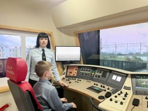 В Белове транспортные полицейские провели профилактическую акцию "Безопасный транспорт"