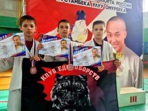 Открытый межрегиональный турнир по рукопашному бою состоялся в Канске Открытый межрегиональный турнир по рукопашному бою состоялся в Канске