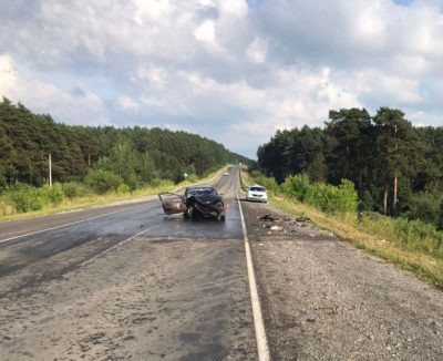 Пять человек пострадали в серьёзном ДТП на кузбасской трассе Пять человек пострадали в серьёзном ДТП на кузбасской трассе