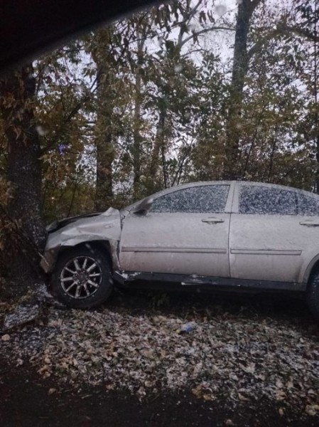 Соцсети: в кузбасском городе женщина с ребёнком попала в ДТП
