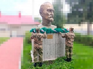Спецназовцы Росгвардии из Кузбасса почтили память Феликса Дзержинского Спецназовцы Росгвардии из Кузбасса почтили память Феликса Дзержинского