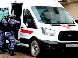 Врачам кузбасской больницы понадобилась помощь росгвардейцев из-за неадекватного пациента
