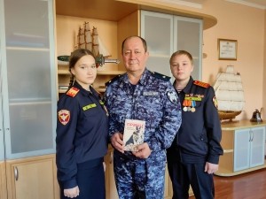 Генерал-майор Юрий Кель поддержал поисковые инициативы воспитанников Росгвардии