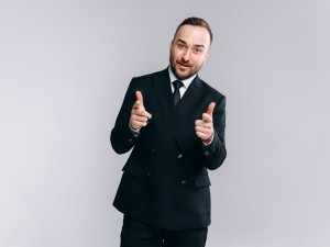 Комик из Гурьевска выиграл баттл в шоу «Лига городов» на ТНТ Комик из Гурьевска выиграл баттл в шоу «Лига городов» на ТНТ