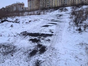 опасная горка в Новоильинском районе Новокузнецка