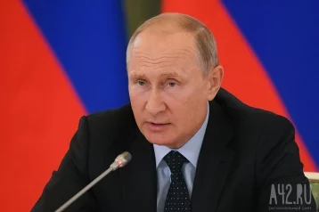 Пропал 12 лет назад: мать американского журналиста попросила Путина помочь вернуть её сына из Сирии
Пропал 12 лет назад: мать американского журналиста попросила Путина помочь вернуть её сына из Сирии