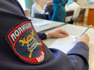 Сотрудники Госавтоинспекции Новокузнецка приняли участие в викторине «Знатоки ПДД» Сотрудники Госавтоинспекции Новокузнецка приняли участие в викторине «Знатоки ПДД»