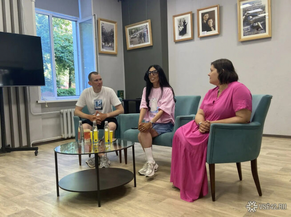 
"Мы будто Афганскую войну прошли": пара, которая идет пешком из Москвы во Владивосток, добралась до Кемерова                