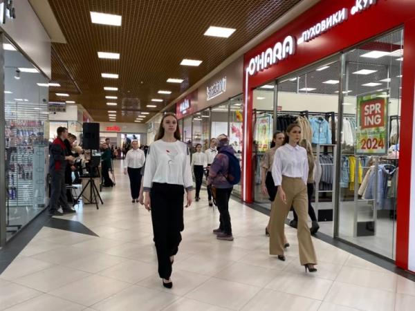 
Праздничные выходные прошли в кемеровском торговом центре &laquo;Проспект&raquo;
