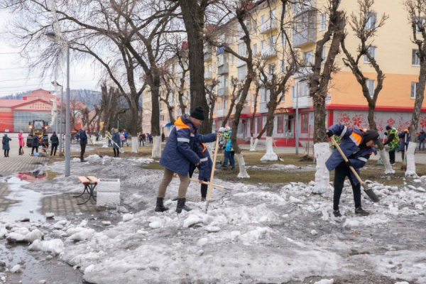 Сергей Цивилев призвал общественность и предприятия участвовать во Всекузбасском субботнике Сергей Цивилев призвал общественность и предприятия участвовать во Всекузбасском субботнике