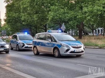 В Сербии полицейские задержали мужчину за угрозы президенту Вучичу
В Сербии полицейские задержали мужчину за угрозы президенту Вучичу